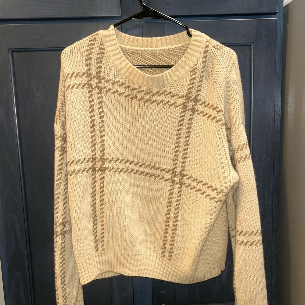Cozy Plaid Crew Neck Sweater - Cream and Tan
